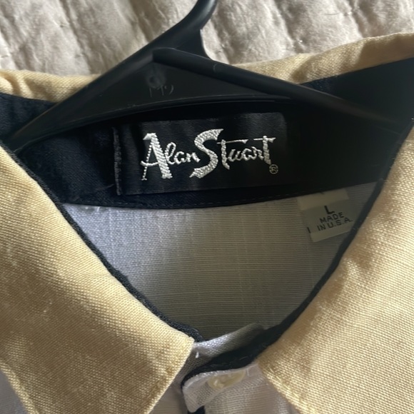 Two VINTAGE Alan Stuart shirts. Flawless in perfect condition. - Picture 3 of 3